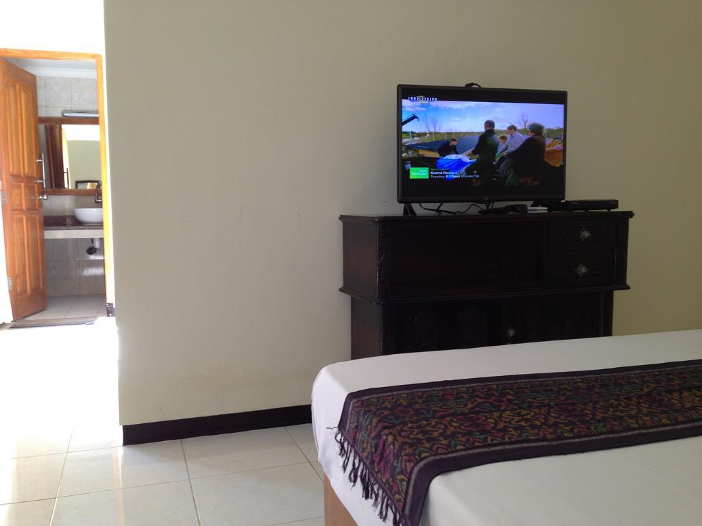 Astina Hotel Lovina Екстериор снимка