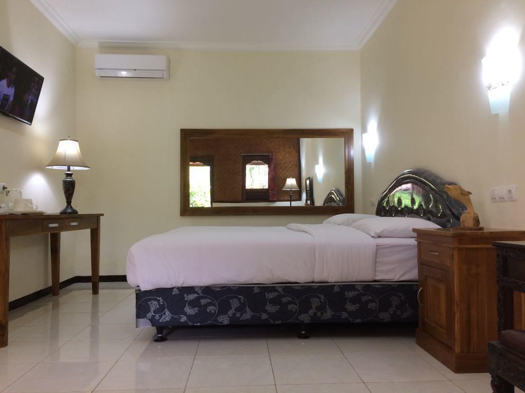 Astina Hotel Lovina Екстериор снимка