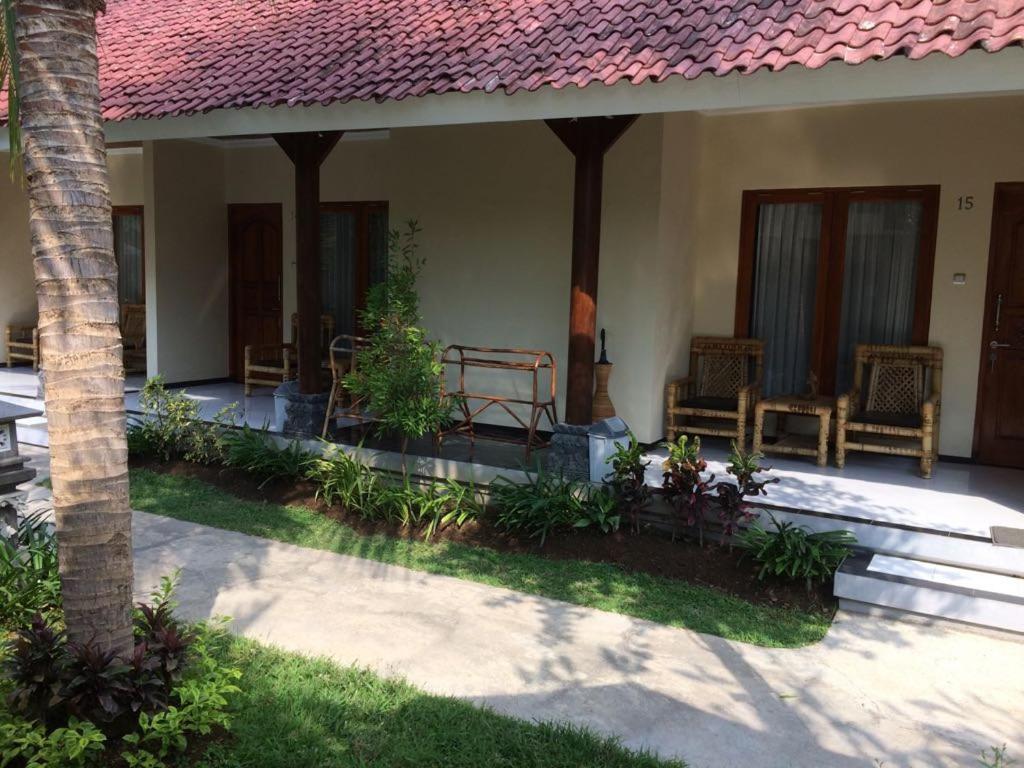 Astina Hotel Lovina Екстериор снимка